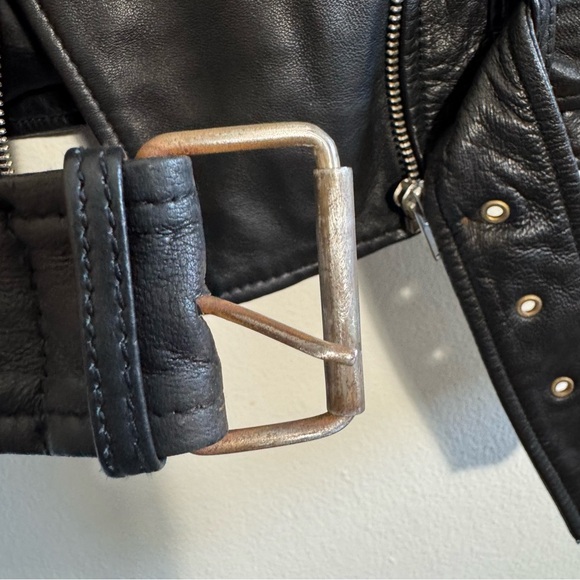 Quince Black Genuine Leather Moto Jacket
Size Medium - Picture 4 of 12